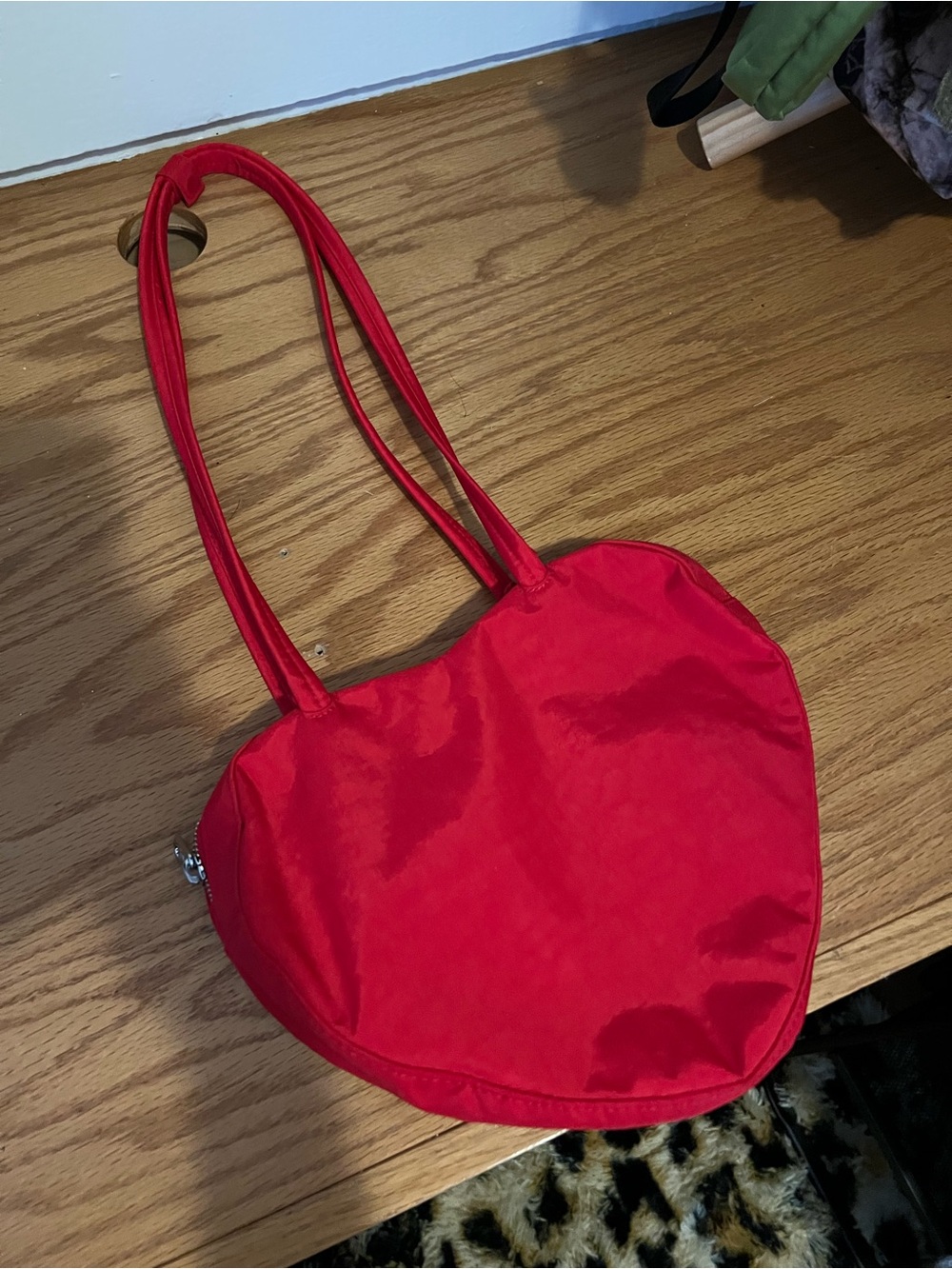 BAGGU Red Heart Shoulder Bag